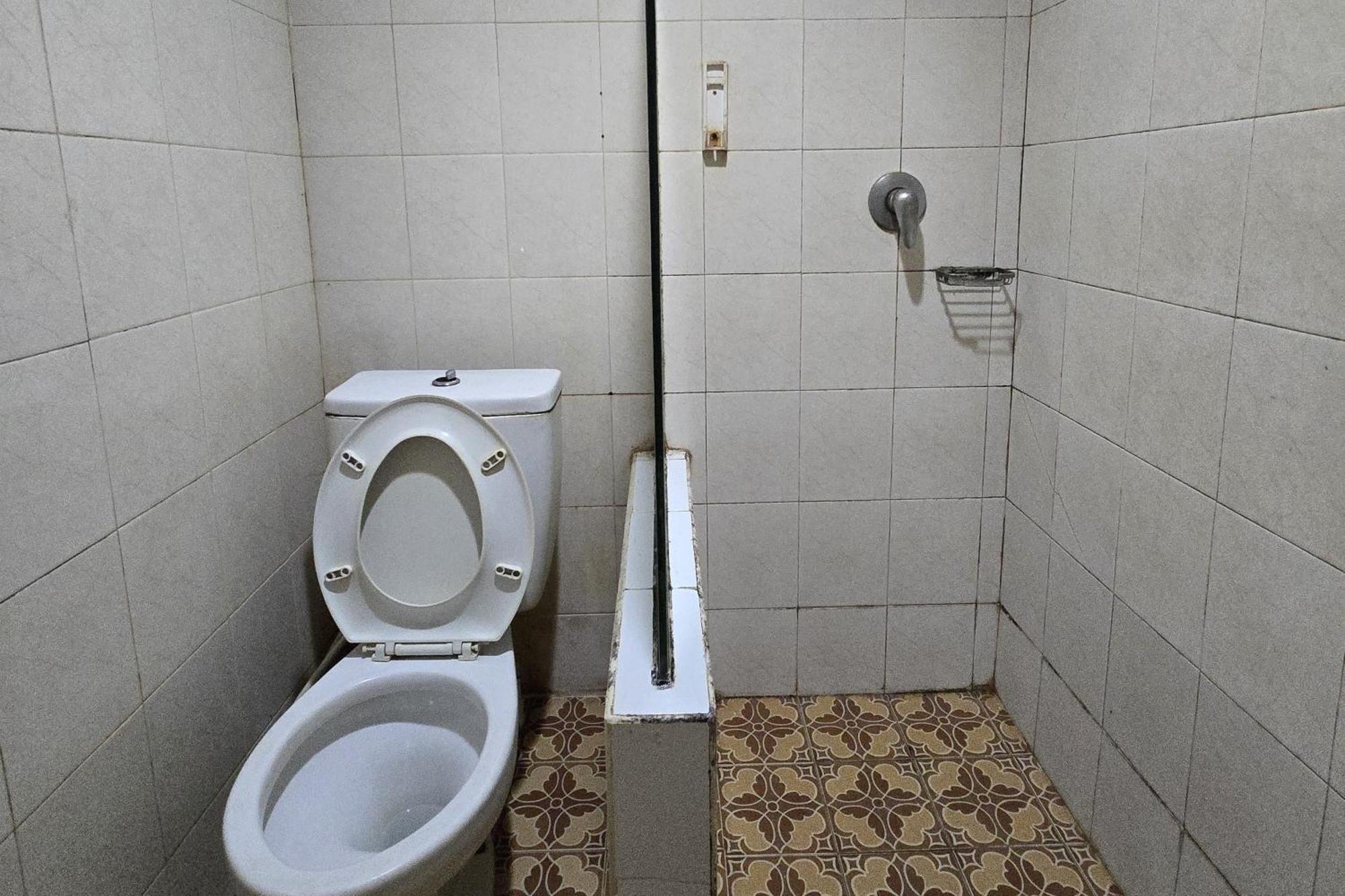 Hotel Maxim Kwitang Dżakarta Pokój zdjęcie